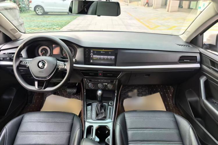 Used Volkswagen Lavida 2021 1.5L Automatic Fashion Edition Interior 1