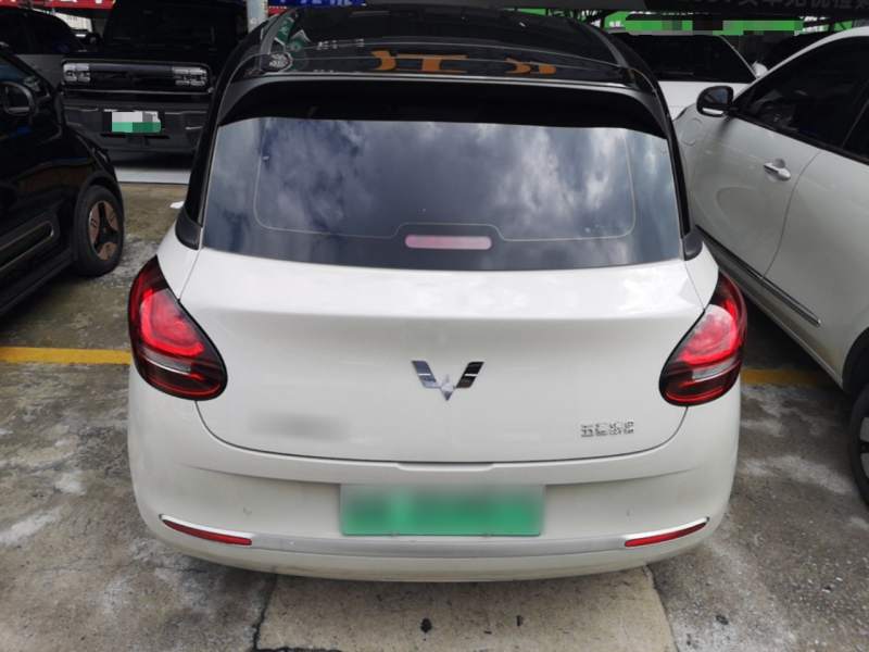 Used Wuling Bingo 2024 203km Light Edition — 5