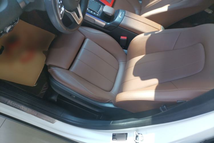 Used Mercedes-Benz GLB 2022 GLB 220 4MATIC
