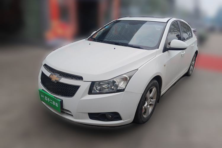 Used Chevrolet Cruze 2013 Hatchback 1.6L Manual Luxury Model
