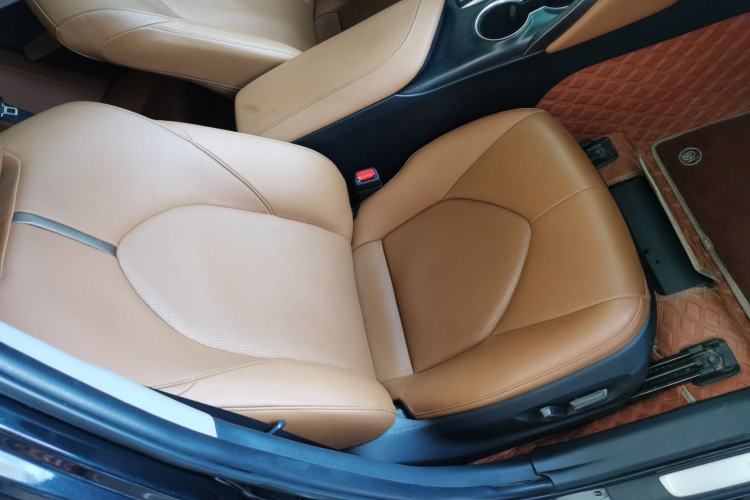 Used Toyota Camry 2021 2.5G Luxury Edition