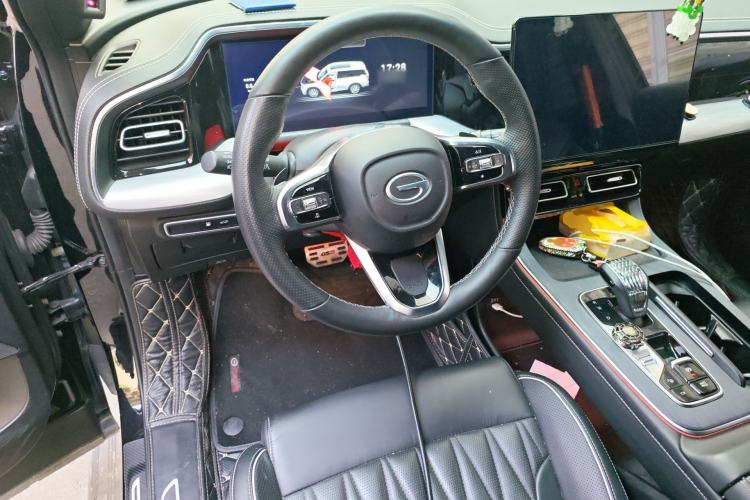 Used GAC Trumpchi GS8 2022 Flagship Series 2.0 TGDI Two-Wheel-Drive Prestige Edition (7 Seats) Steering Wheel