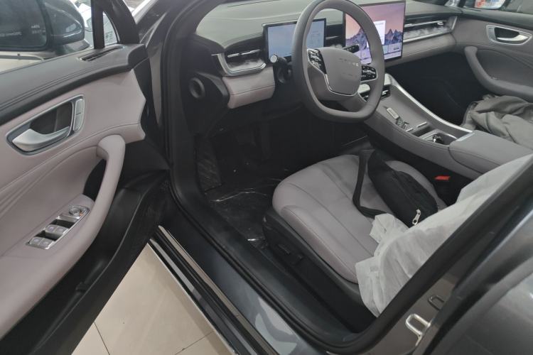 Used Roewe M7 DMH 2025 Model 160km Comfort Version Driver Seat