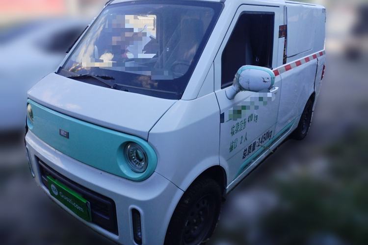 Used Chengshi 01 2023 Deluxe Version 3.3KW Charging Single-Row Enclosed Cargo Van with 2 Seats