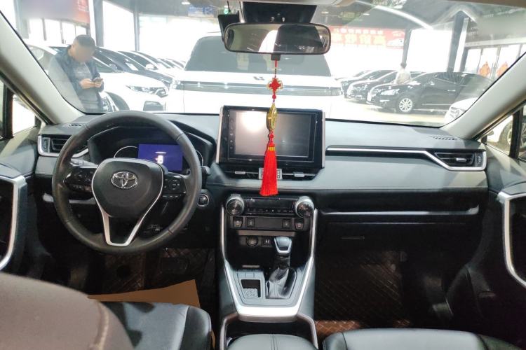 Used Toyota RAV4 2020 2.0L CVT Two-Wheel Drive Fashion PLUS Edition
