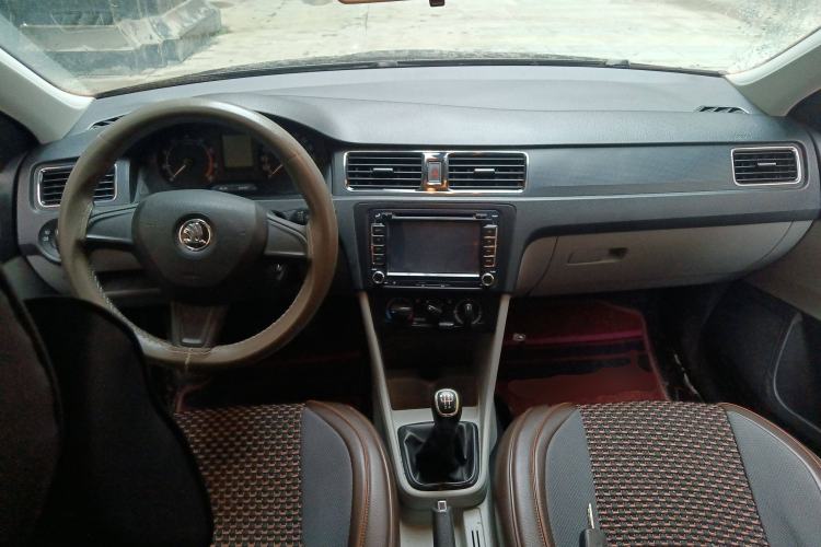 Used Skoda Rapid 2016 1.6L Manual Trend Edition
