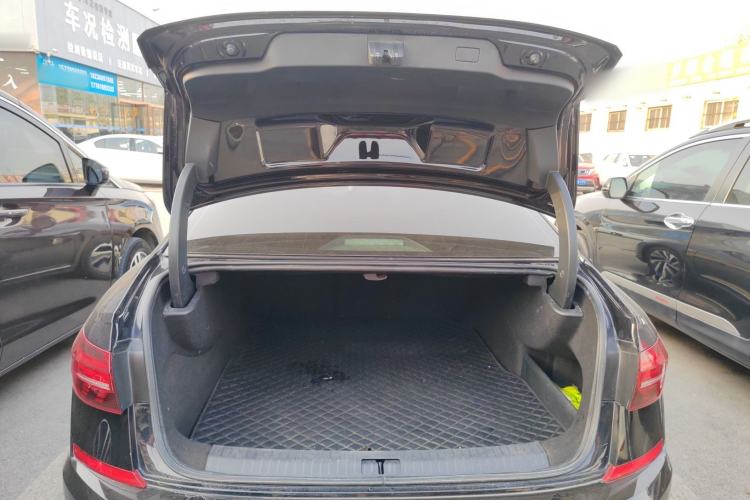 Used Volkswagen Passat New Energy 2020 430 PHEV Hybrid Elite Edition China VI Standard Trunk