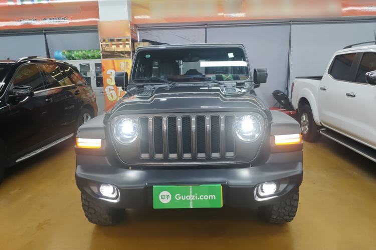 Used Jeep Wrangler 2019 2.0T Rubicon Four-Door Version China VI Emission Standard
