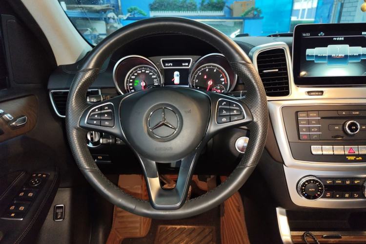 Used Mercedes-Benz GLE 2017 GLE 320 4MATIC Dynamic Model