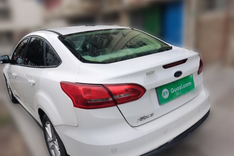 Used Ford Focus 2015 Sedan 1.6L Automatic Trend Model
