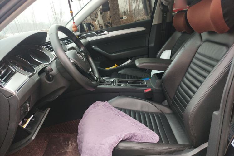 Used Volkswagen Magotan 2018 330TSI DSG Advanced Model Left Front Seat