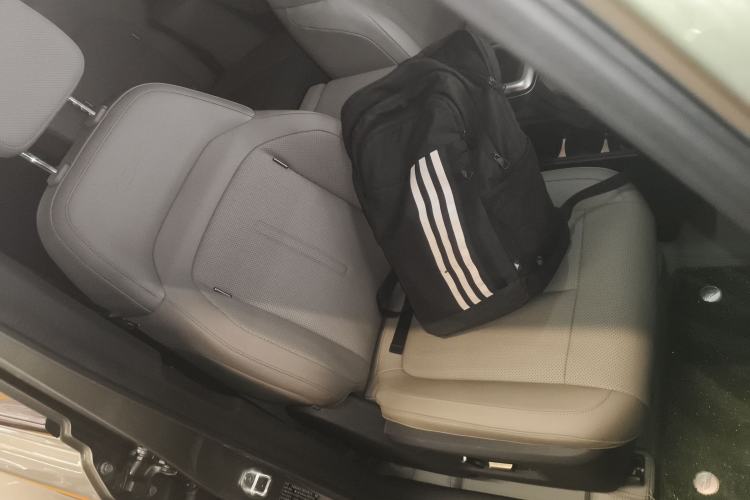 Used iCAR V23 2025 401 Two-Wheel Drive Advanced Edition
