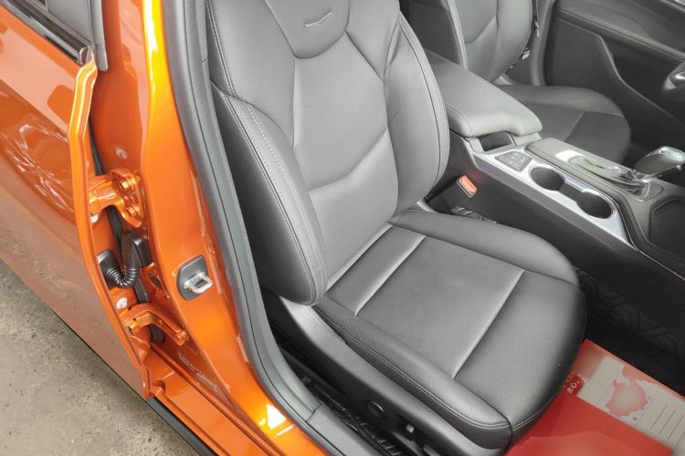 Used Cadillac CT4 2023 25T Luxury Model Right Front Seat