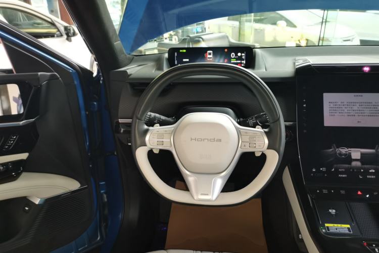 Used Honda S7 2025 Navigator Edition