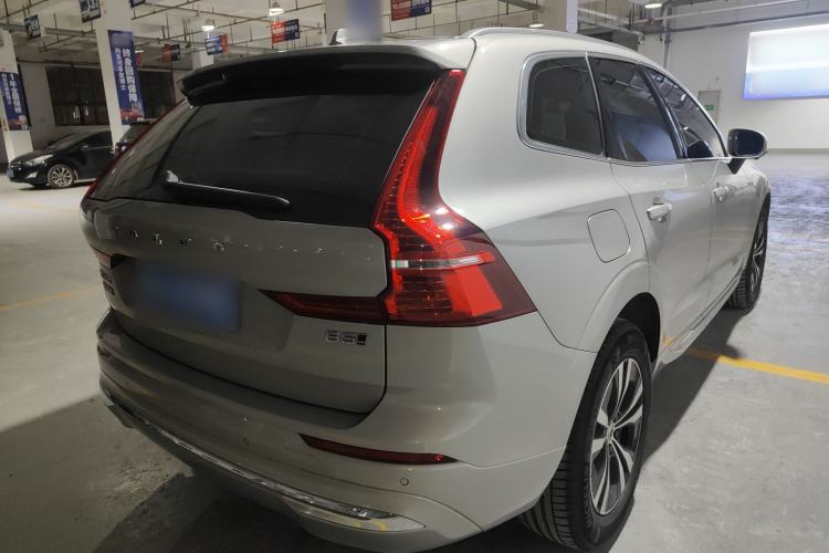 Used Volvo XC60 2023 B5 4x4 Smart Luxury Edition