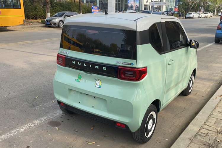 Used Wuling Hongguang MINIEV 2021 Macaron Premium Model – Lithium Iron Phosphate