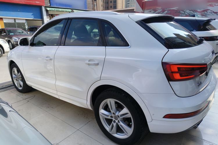 Used Audi Q3 2016 30 TFSI Fashion Model
