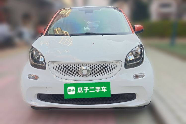 Used smart fortwo 2015 1.0L 52 kW Hardtop Passion Edition Front