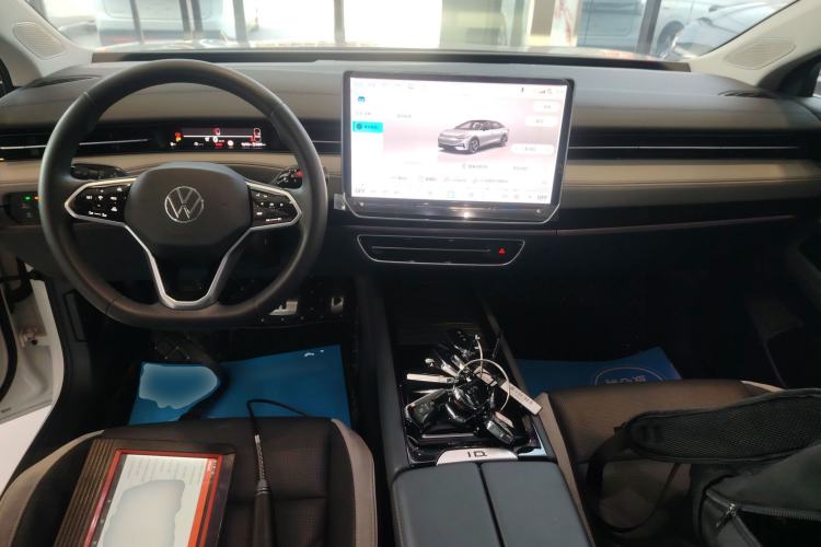 Used Volkswagen ID.7 VIZZION 2024 AIR model