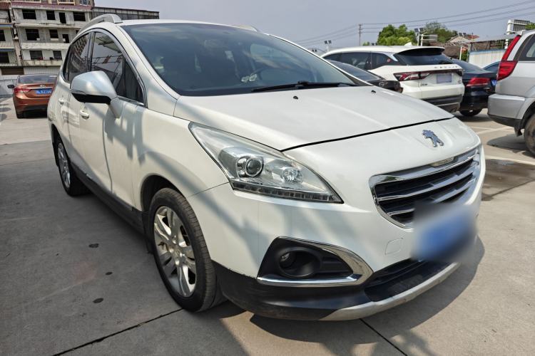 Used Peugeot 3008 2015 2.0L Automatic Trend Edition Front Right 45 Deg