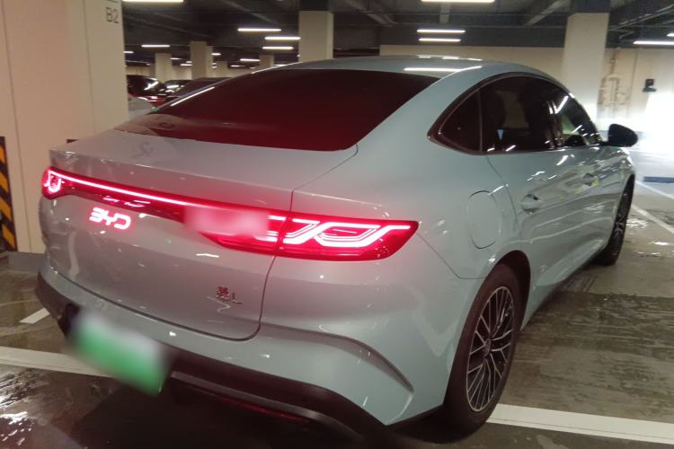 Used BYD Qin L 2024 DM-i 120KM Excellence Model
