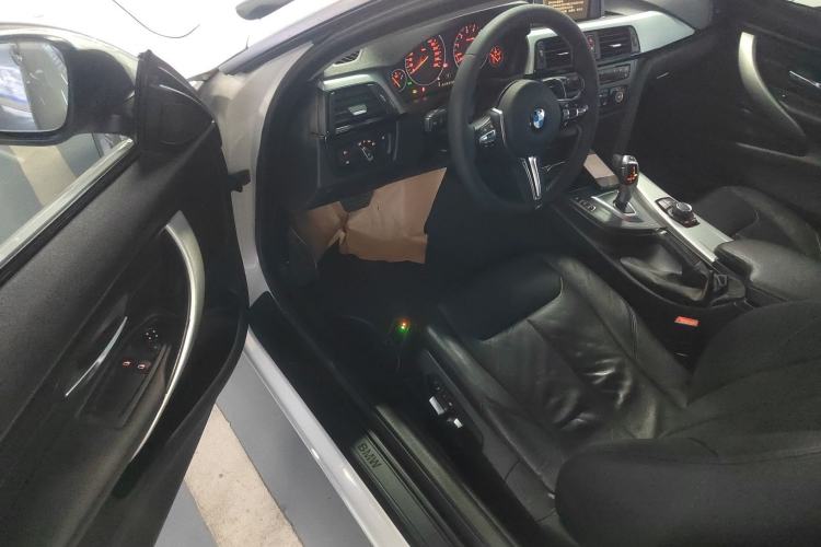 Used BMW 4 Series 2016 420i Fashion Model
