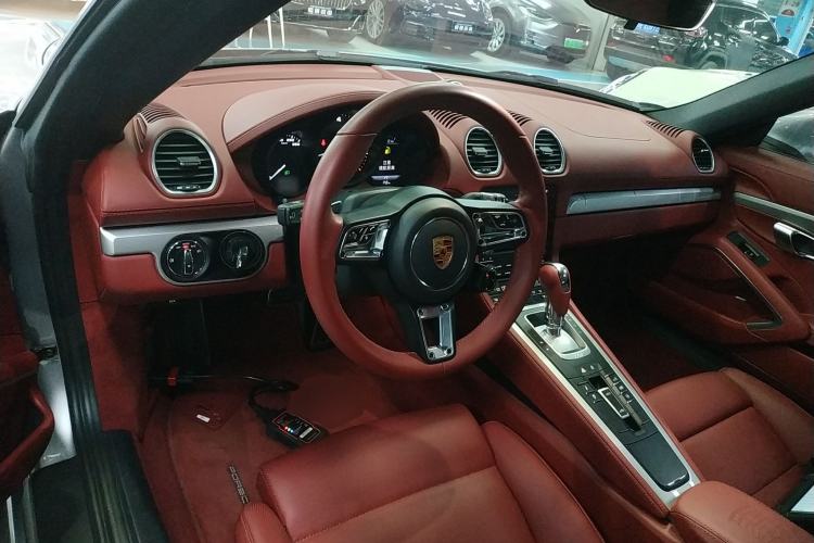 Used Porsche 718 2022 Spyder 2.0T