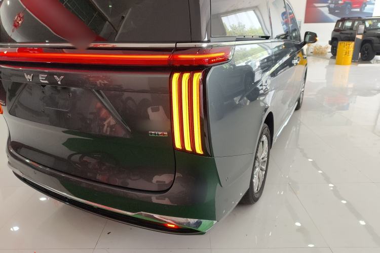 Used Wey Gaoshan 2025 Four-Wheel Drive Alpine 8 Right Rear Taillight