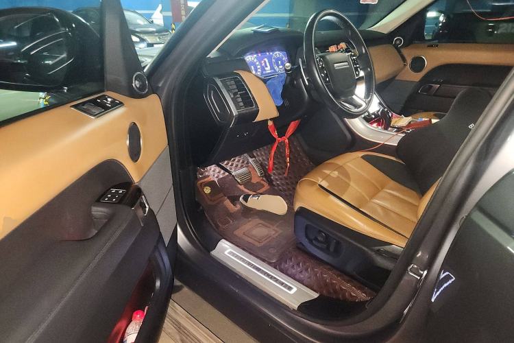 Used Land Rover Range Sport 2021 3.0 L6 HST Driver Seat