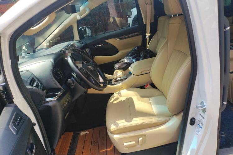 Used Toyota Vellfire 2021 Crown Dual-Engine 2.5L HV Supreme Edition
