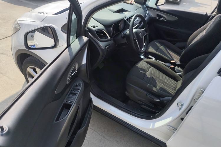 Used Buick Encore 2015 1.4T Automatic Two-Wheel Drive Urban Elite Version