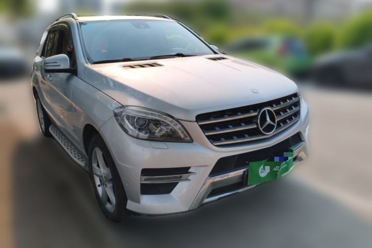 Used Mercedes-Benz M-Class 2014 ML 320 4MATIC Front Right 45 Deg