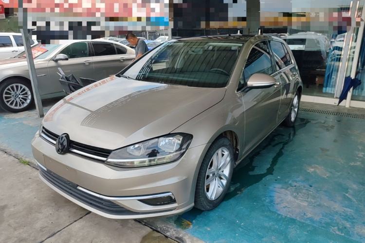 Used Volkswagen Golf 2018 230TSI Automatic Comfort Model Guazi used car, China used car export, Used car for sale, Used cars, Cheapest cars for sale