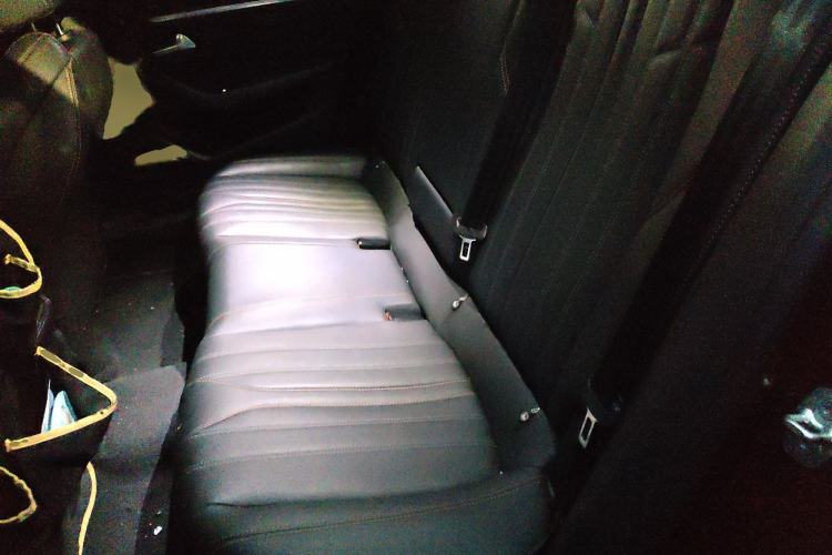 Used Peugeot 508 2019 508L 400THP PureTech Driving Control Version China VI Standard Left Rear Seat