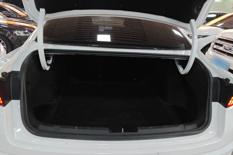 Used Geely Auto Preface 2023 2.0TD Prestige Version
