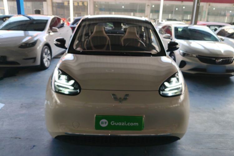 Used Wuling Bingo 2023 410 km Lingxi Deluxe Edition
