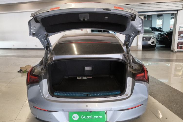 Used NETA S 2022 Extended-Range Version 1160 km Range Rear-Wheel Drive Mid-Grade
