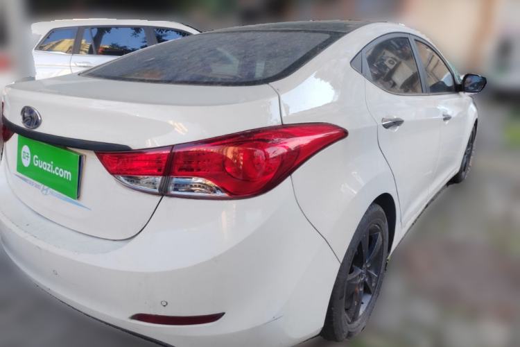 Used Hyundai Elantra (5th Generation / Langdong) 2013 1.6L Automatic Leading Model Rear Right 45 Deg