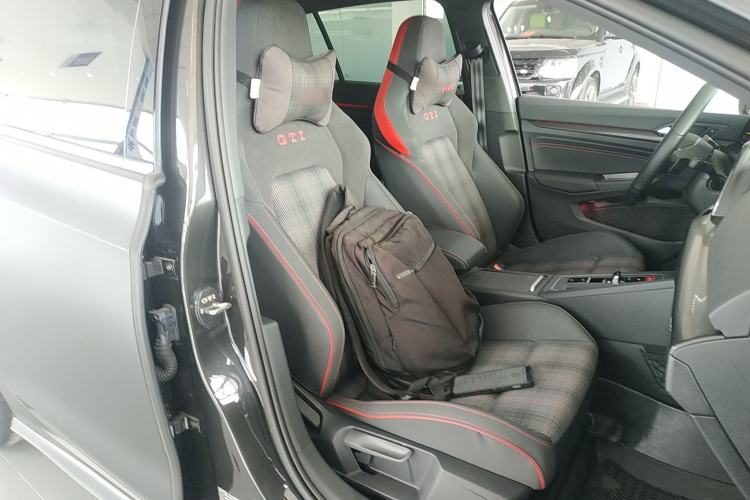 Used Volkswagen Golf GTI 2023 380TSI DSG GTI
