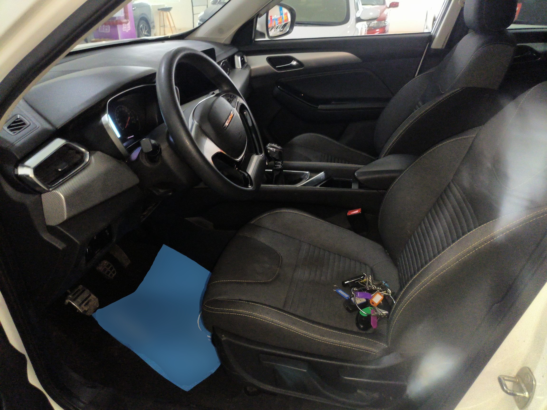 Переднее сиденье в автомобиле