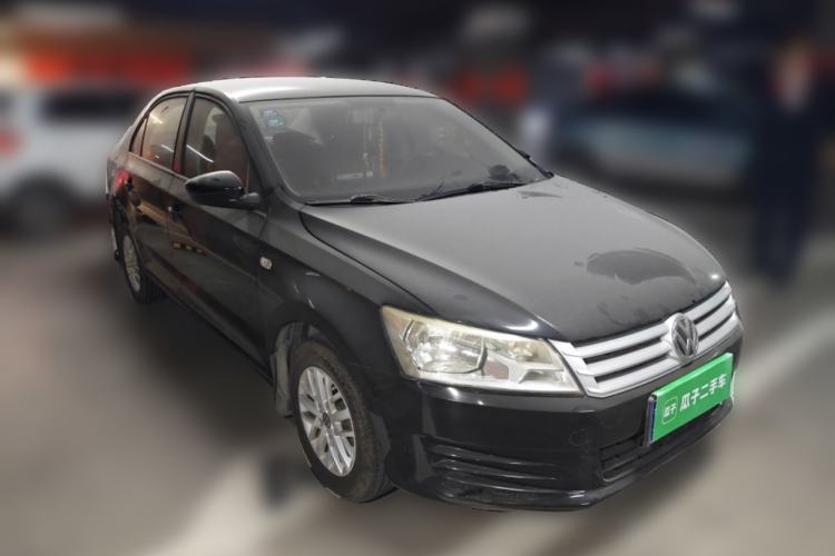 Used Volkswagen Santana 2013 1.6L Manual Fashion Edition Front Right 45 Deg