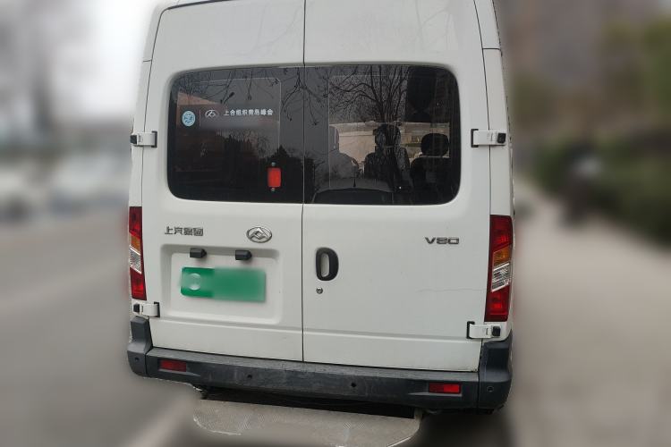 Used SAIC MAXUS Xintu V80 2019 2.5T Classic Edition 6-Speed Manual – Aoyuntong Short Wheelbase Mid-Height Design 5/6 Seats