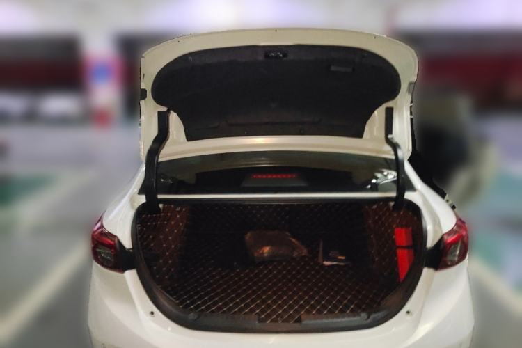 Used Mazda Mazda 3 Axela 2017 Sedan 2.0L Automatic Flagship Model China V Standard