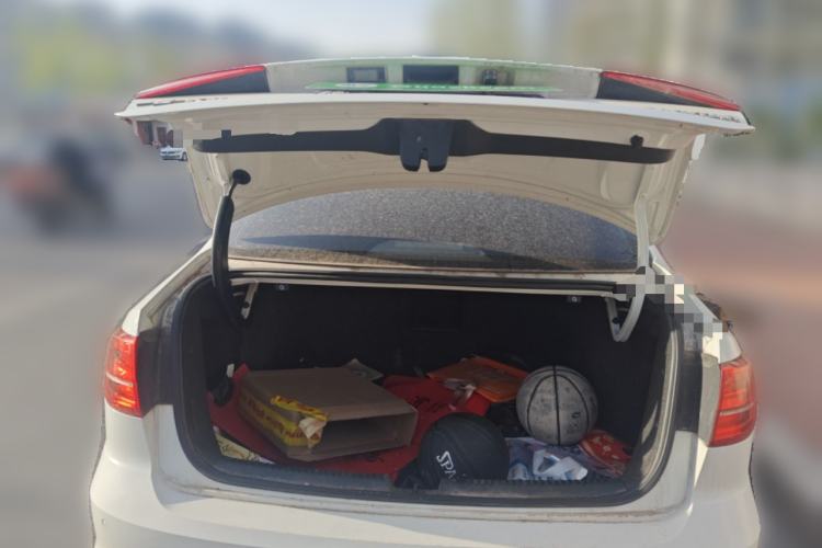 Used Volkswagen Sagitar 2017 1.6L Manual Comfort Model
