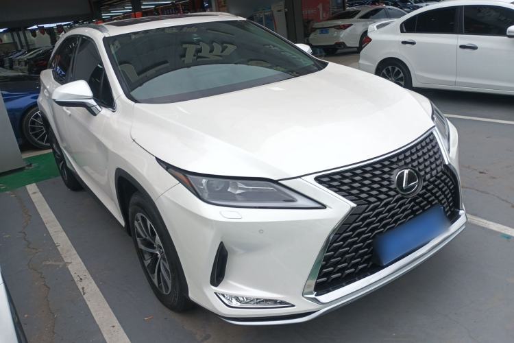 Used Lexus RX 2020 Revised Version 300 Two-Wheel Drive Elite Edition Front Right 45 Deg