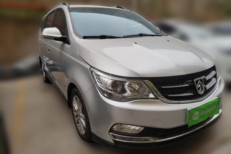 Used Baojun 730 2016 1.5L Manual Comfort Version 7 Seats China V Emission Standard
