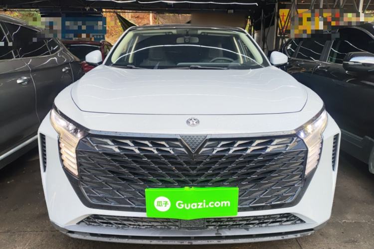 Used Venucia V 2021 260T Idol Edition