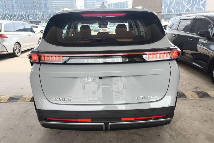 Used JETOUR Shanhai L7 2024 1.5T 120km ULTRA 7-Seater