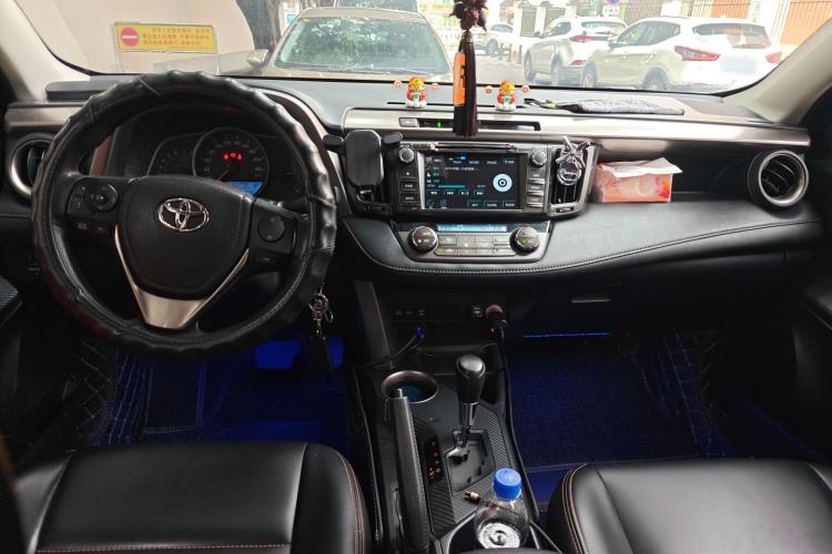 Used Toyota RAV4 2013 2.0L CVT Four-Wheel Drive Fashion Edition