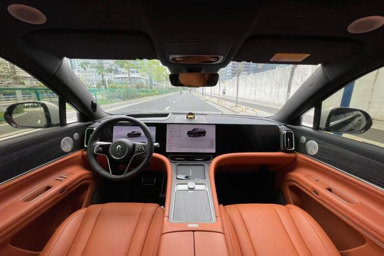 Used Hima AITO M9 2024 All-Electric Ultra Version 100 kWh 5-Seater Model Interior 3